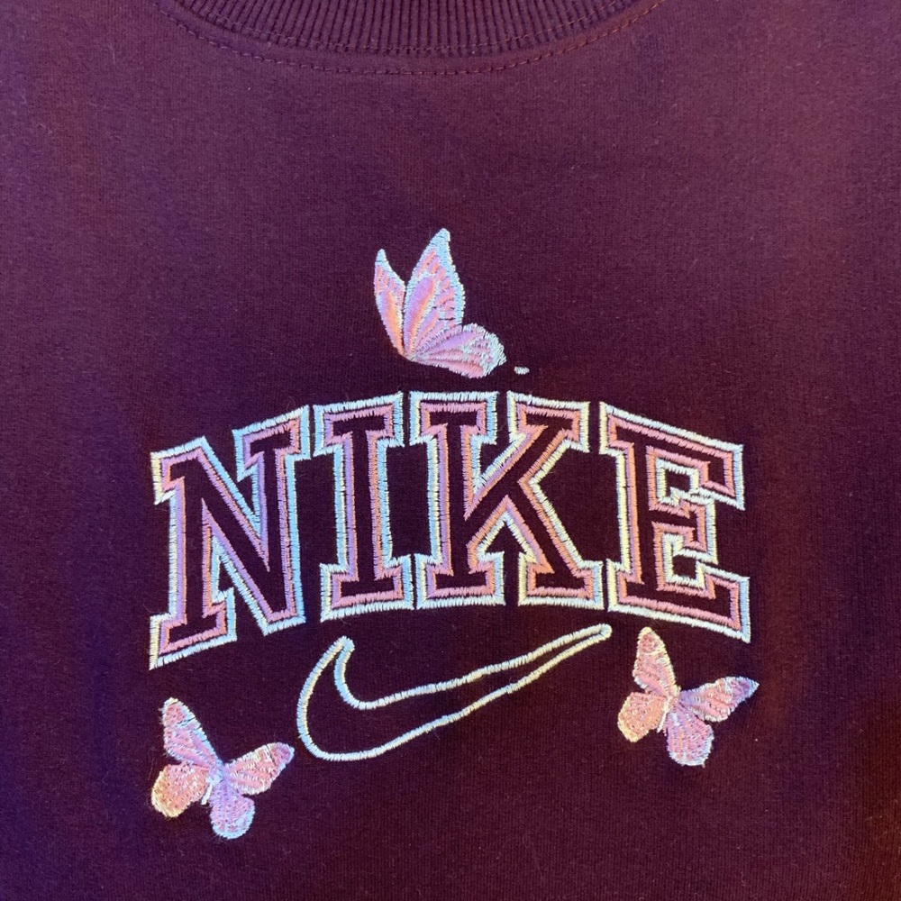Nike Butterfly Sweatshirt - Picture 2 of 6